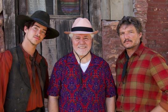 Manu Ríos con Pedro Almodóvar y Pedro Pascal para Secreto en la montaña 2