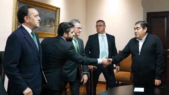 El gobernador de Puebla, Miguel Barbosa Huerta, se reunió con directivos de Iberdrola. Garantizó el estado de derecho de que se goza en el estado.