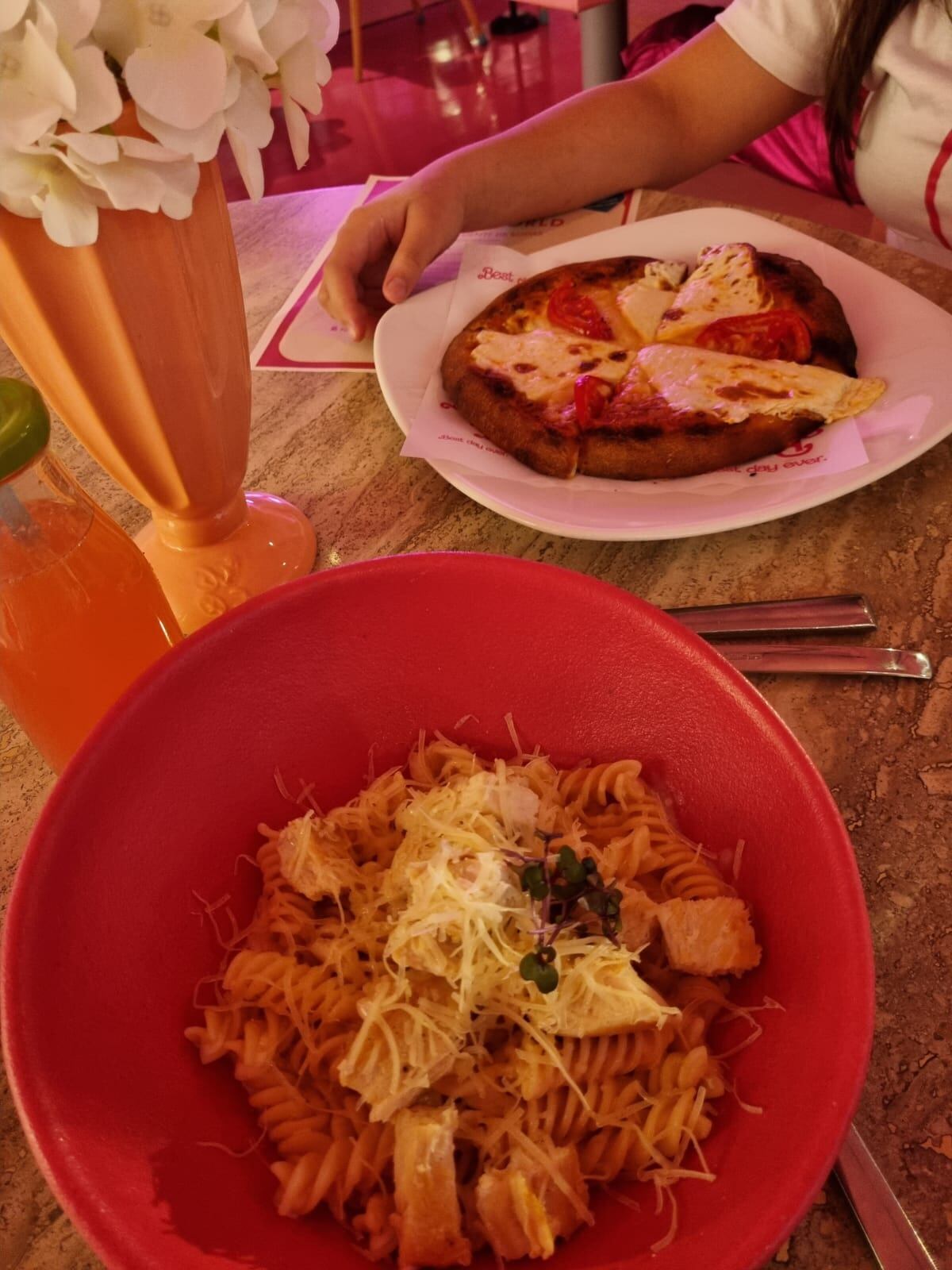 Cafetería de Barbie en el Hotel W de Polanco