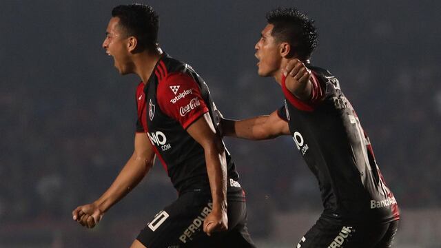 Torres festeja el tanto del triunfo.