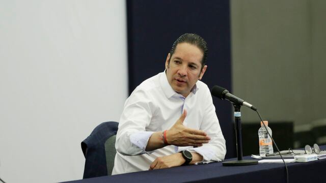 El gobernador indicó que presentó síntomas