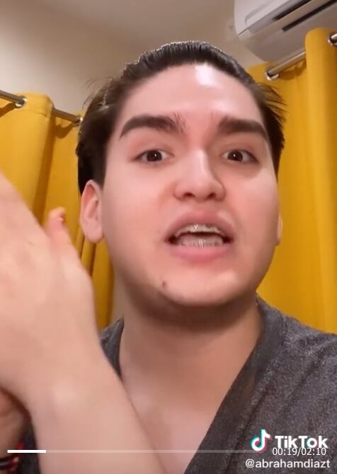 Dibujo perturbador de una niña