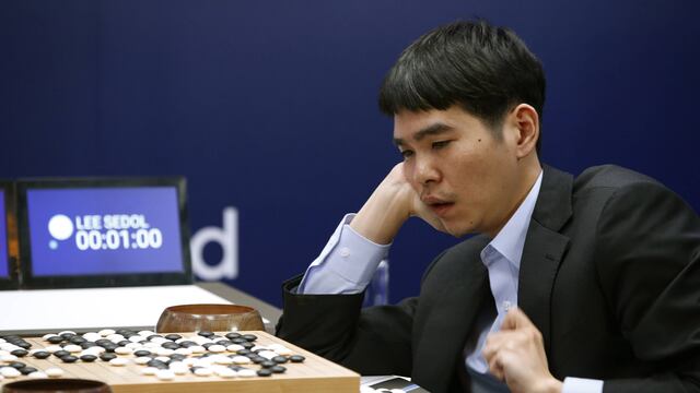 Lee Sedol, campeón humano de go, derrota por primera vez al software AlphaGo de Google
