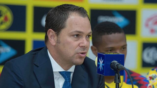 Santiago Baños en conferencia de prensa.