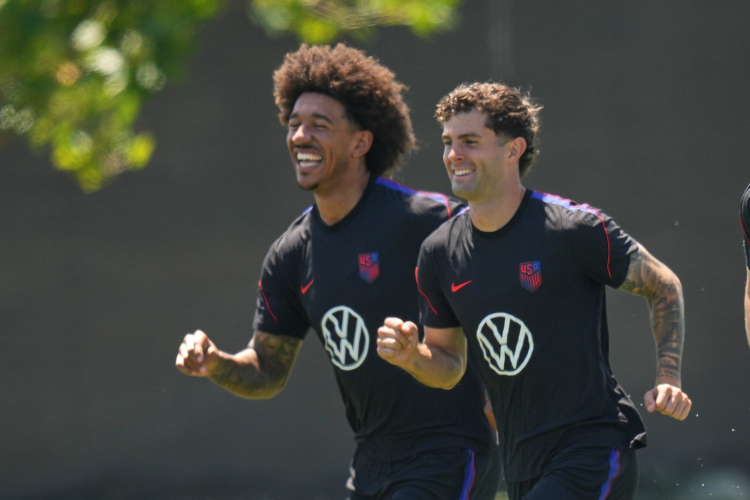 Christian Pulisic reaparece en los entrenamientos de Estados Unidos tras su lesión.