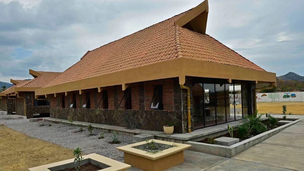 Universidad del Bienestar inaugurada por AMLO.