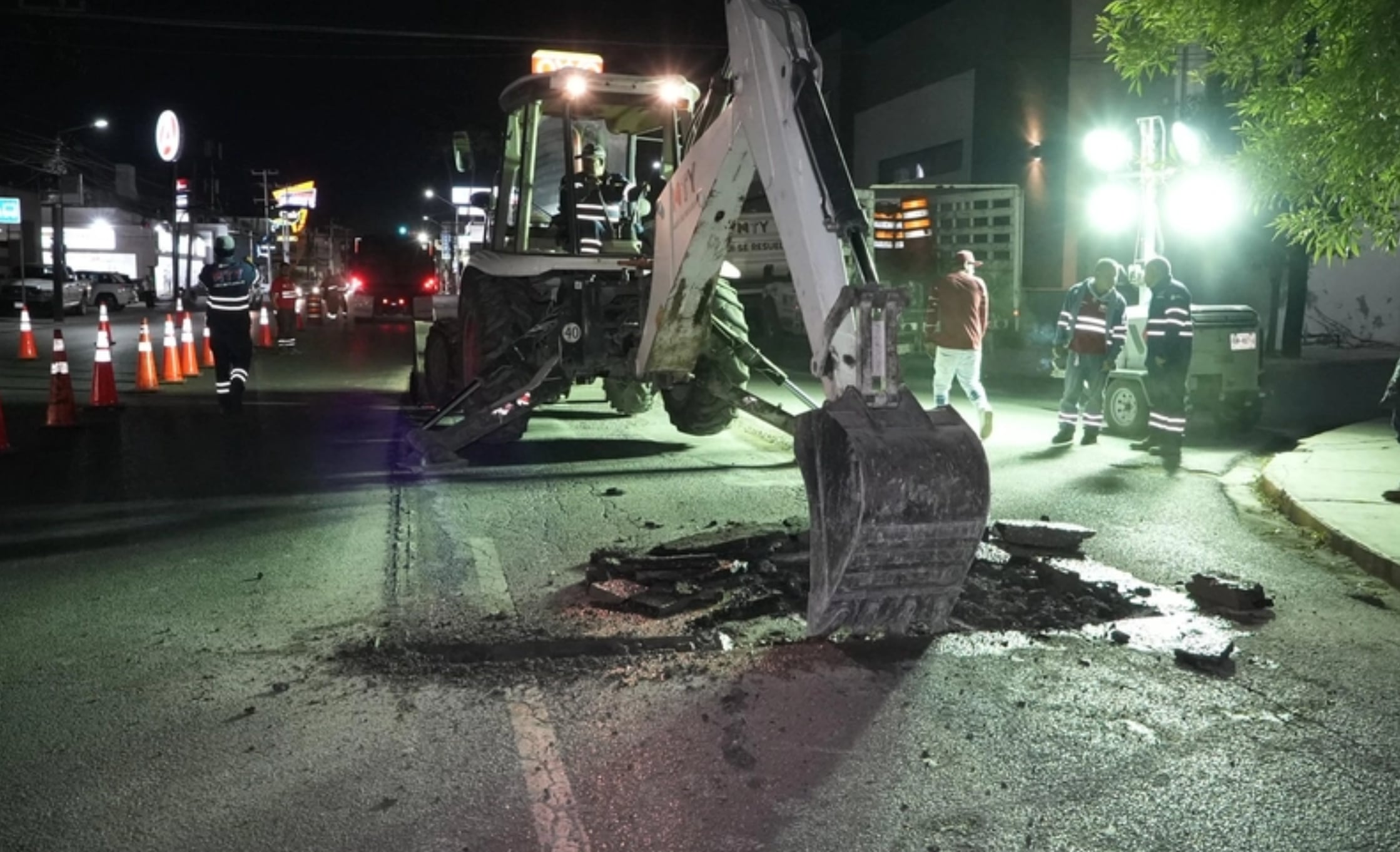 Monterrey suma más de 500 mil metros cuadrados rehabilitados en calles y avenidas