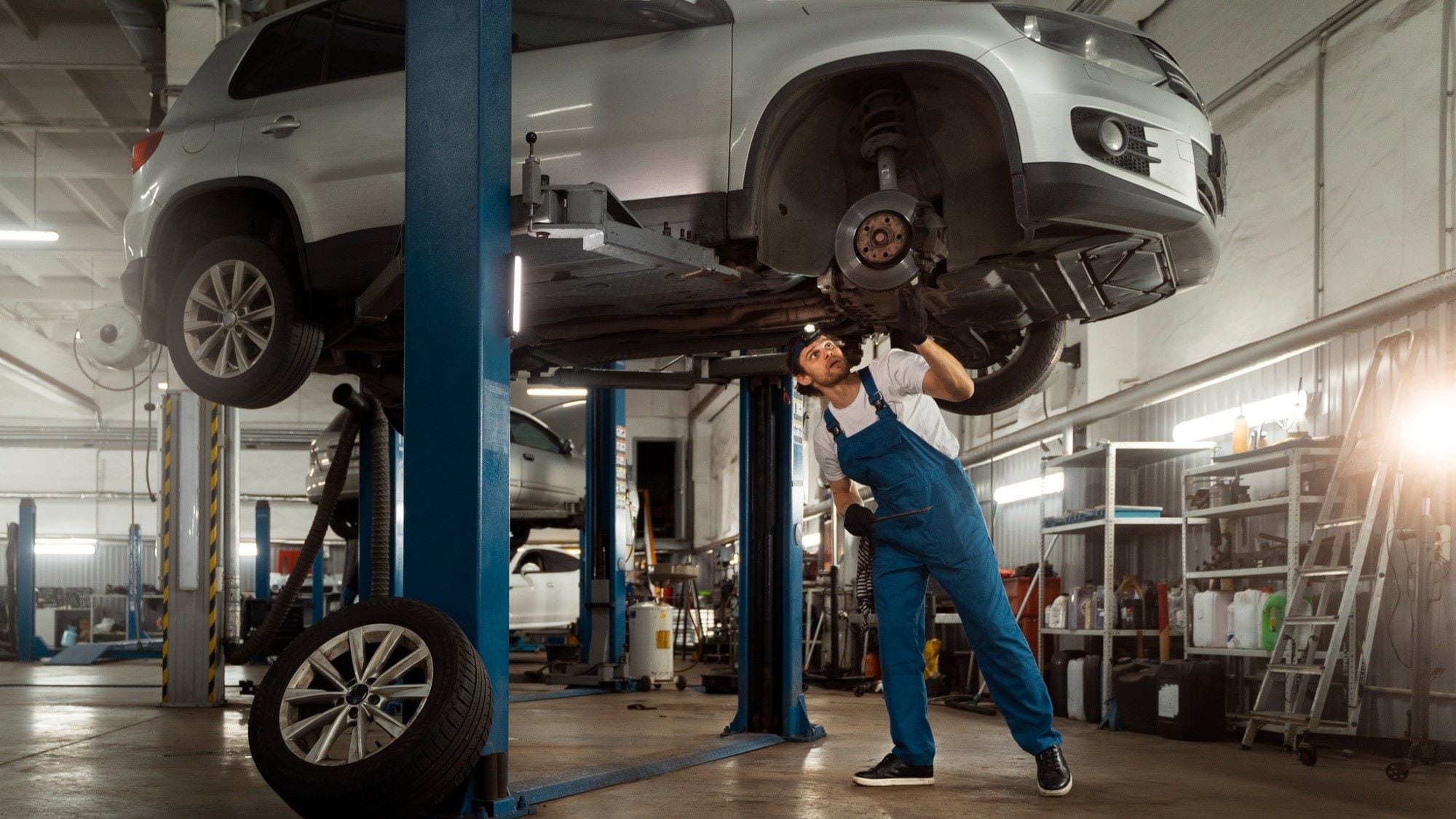 Aumentan los costos servicios de mantenimiento para los autos en México