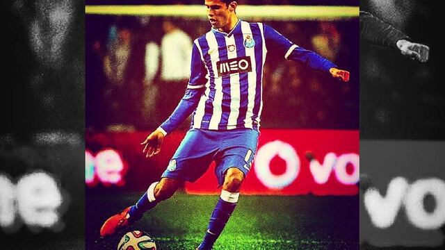 Diego Reyes podría ir al PSV de Andrés Guardado