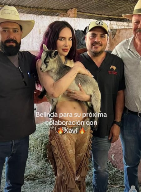 Belinda usa un look muy similar al de Ángela Aguilar