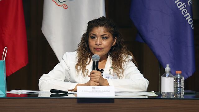 Amalia Becerra Aquino.