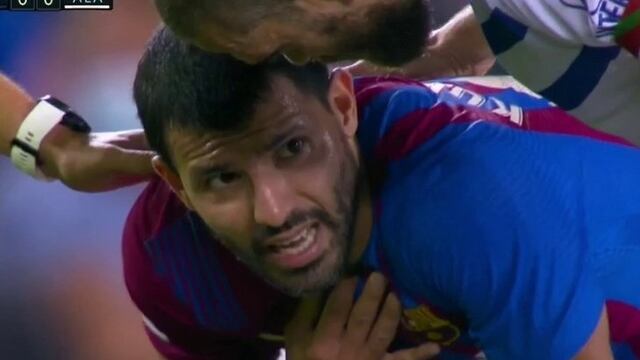 Kun Agüero sufrió problemas de salud en el Barcelona vs Alavés