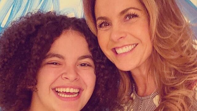 Lucero junto a su hija Lucerito