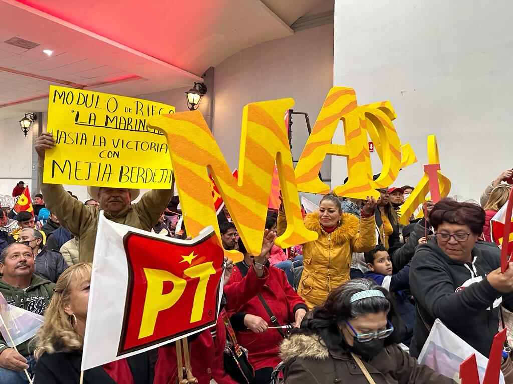 Ricardo Mejía cierra su pre campaña con más de 5 mil personas