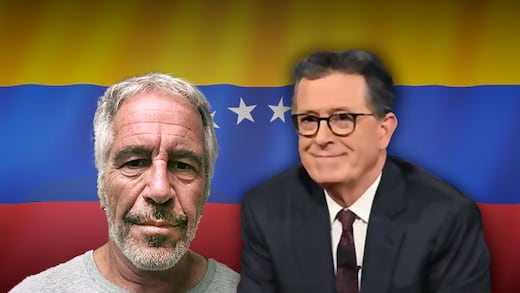 Stephen Colbert bromea que Venezuela distrae del caso Epstein