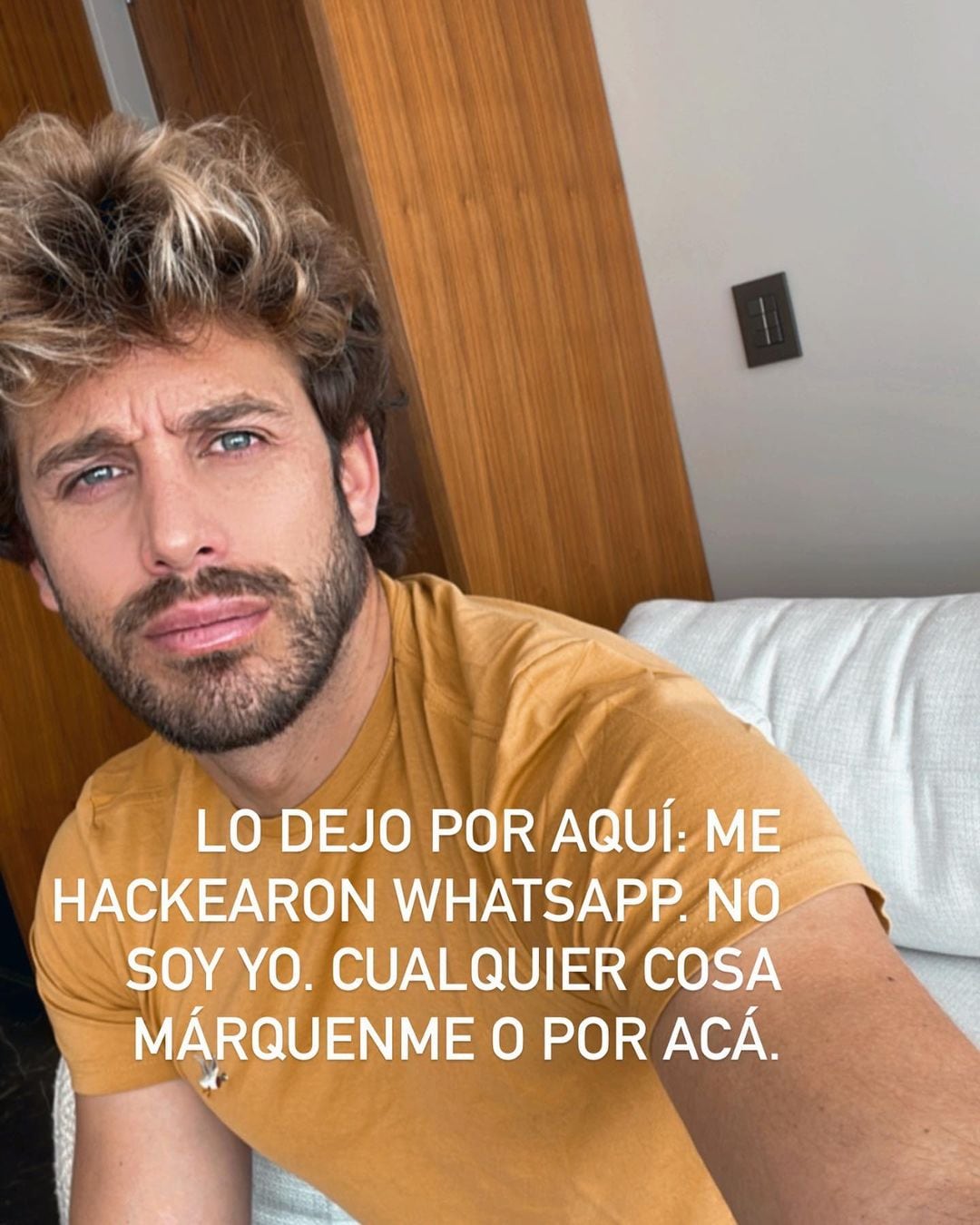 Lambda García comparte que su WhatsApp fue hackeado.