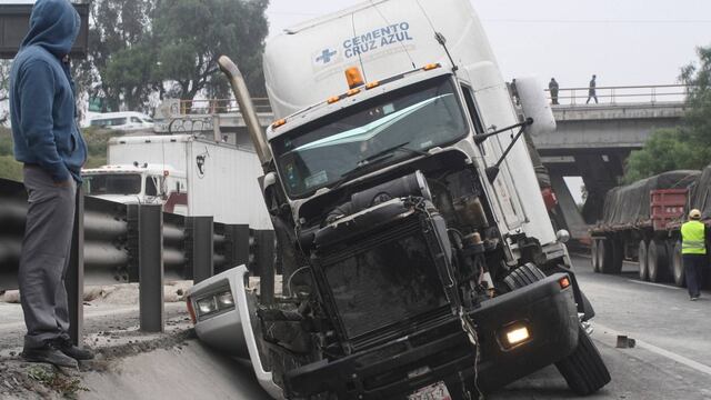 Tráiler volcado. Debate sobre su circulación.