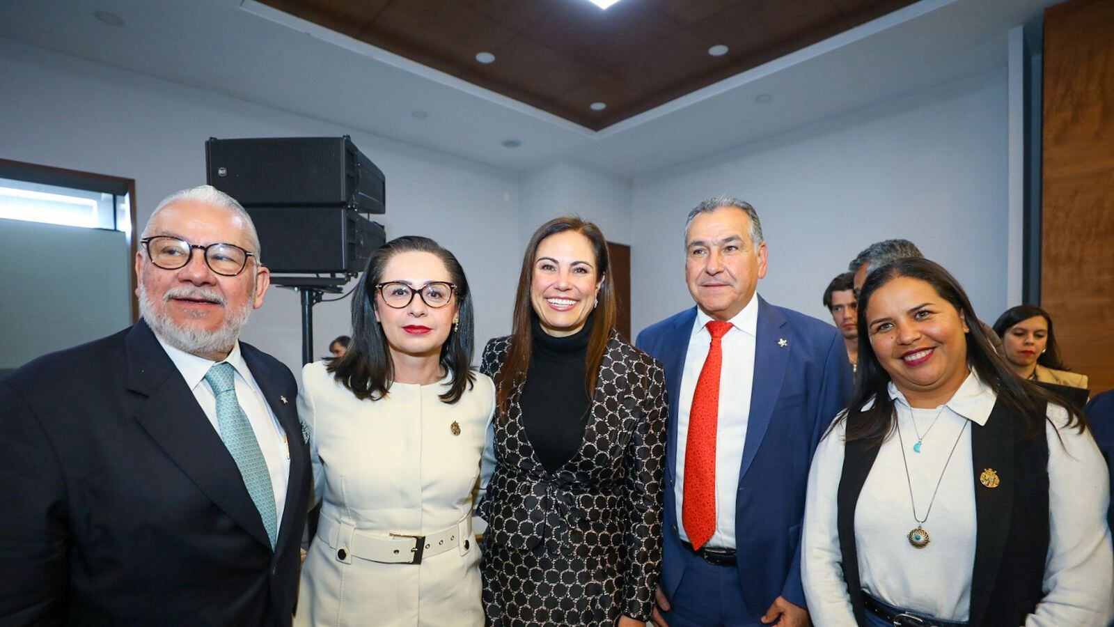 Ale Gutiérrez reconoce al sector empresarial como motor económico de León