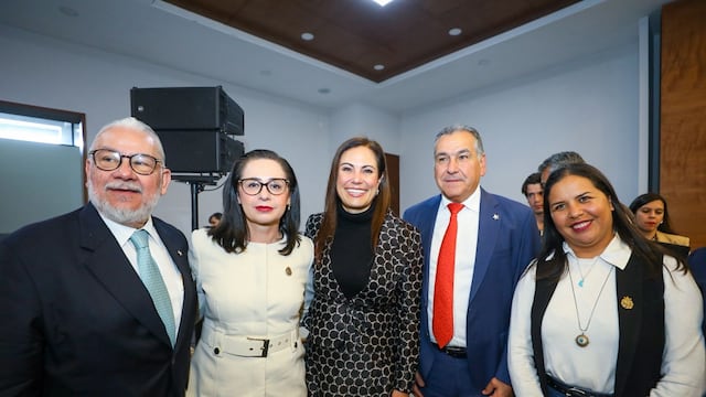 León consolida su liderazgo empresarial con apoyo del sector privado