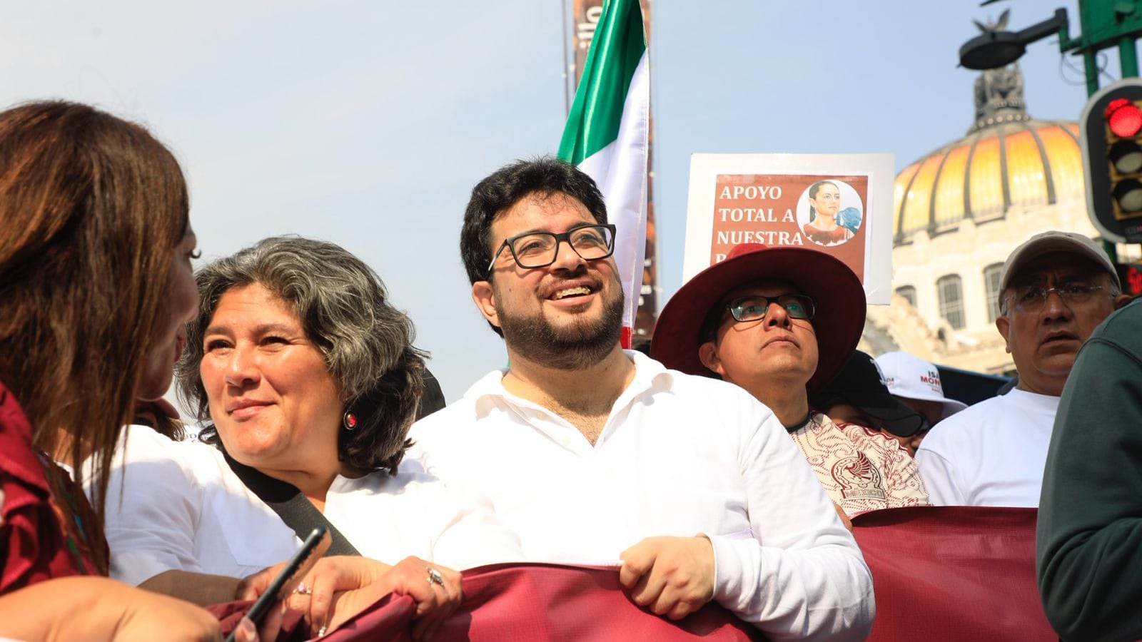 Naucalpan se une a histórica marcha de la 4T en el Zócalo con cerca de 10 mil personas