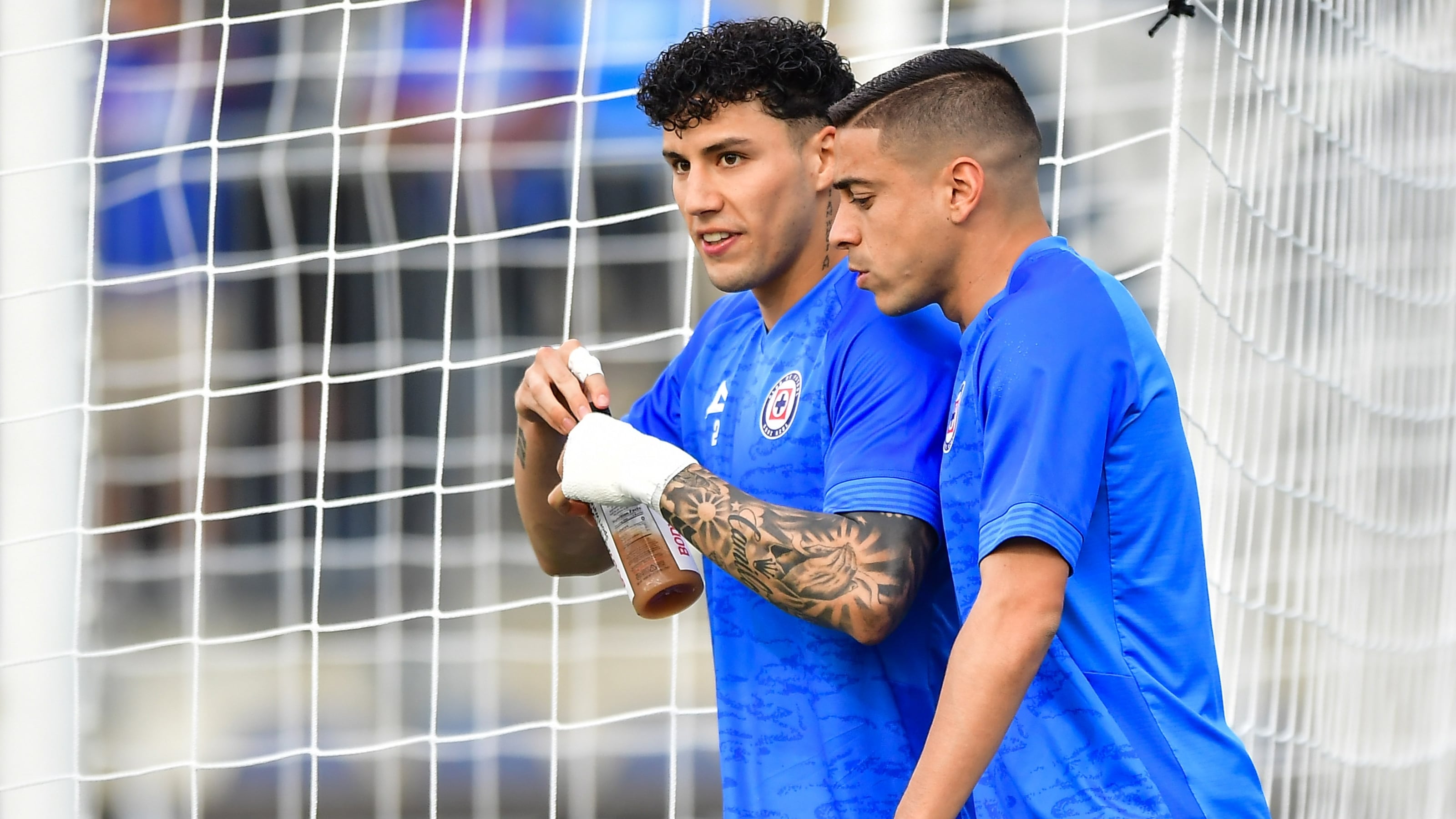 Jorge Sánchez en el calentamiento