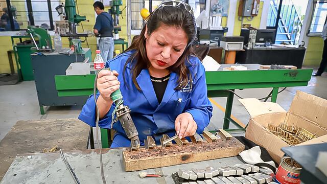 Mujeres trabajadoras