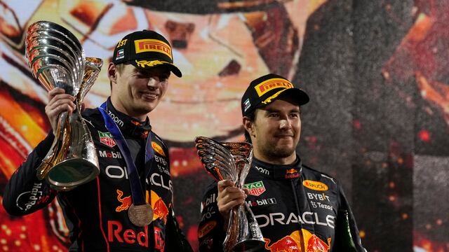 Checo Pérez y Max Verstappen