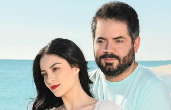 José Eduardo Derbez y su novia Paola Dalay