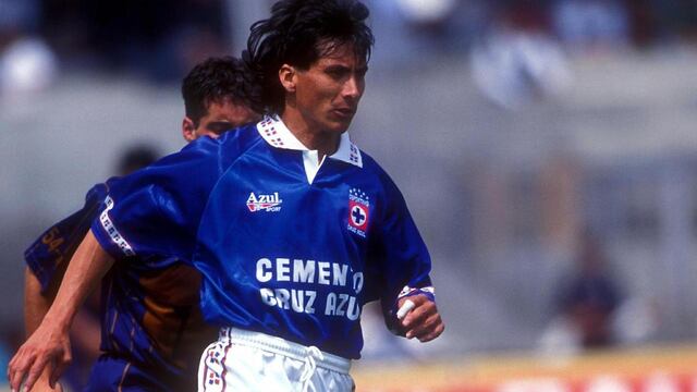 Castañeda fue jugador de Cruz Azul