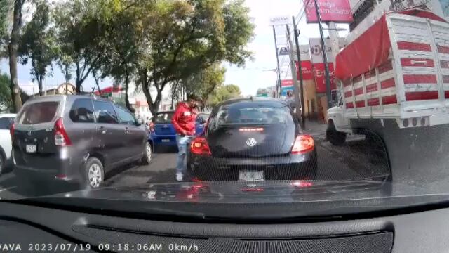 Captan asalto a automovilista en División del Norte y Miguel Ángel de Quevedo