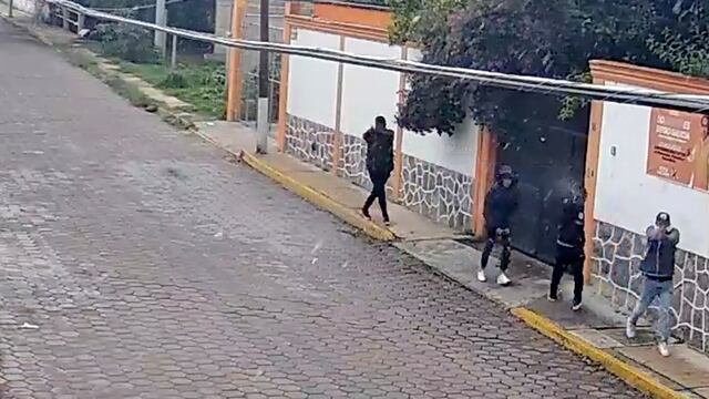 VIDEO: Ex militar repele balacera de sicarios que atacaron su casa en Tlaxacala