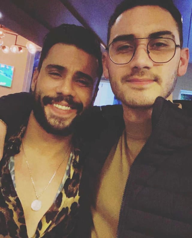 Carlos Speitzer recibe las buenas vibras de su hermano Alex Speitzer en la gran final de Las Estrellas bailan en Hoy