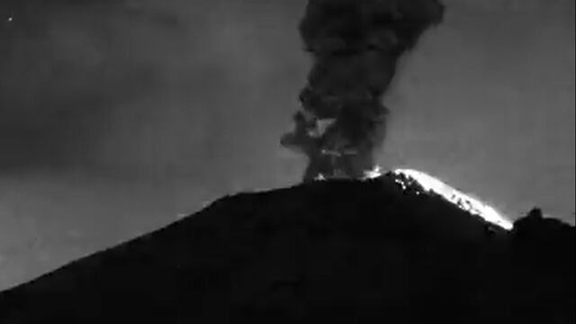 Volcán Popocatépetl registra fuerte explosión