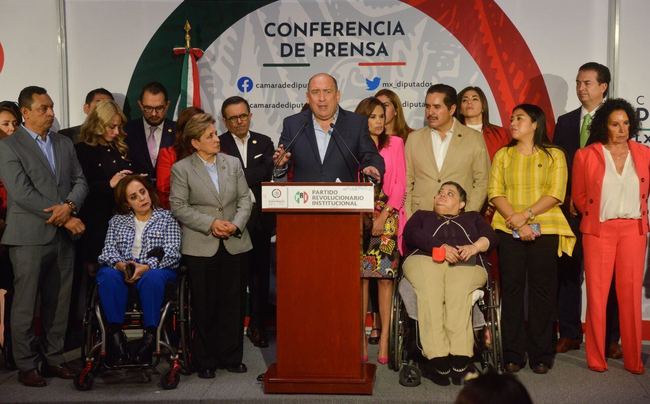 Rubén Moreira defiende a Yolanda de la Torre, dice que nombramiento no fue premio