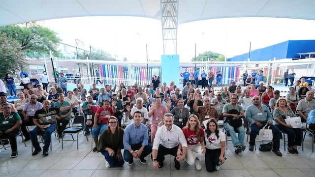 DIF Monterrey fortalece inclusión con entrega gratuita de aparatos auditivos