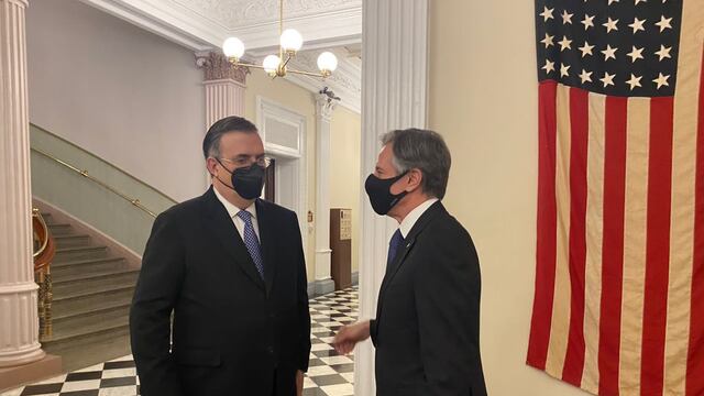 Marcelo Ebrard entrega carta de AMLO a Joe Biden