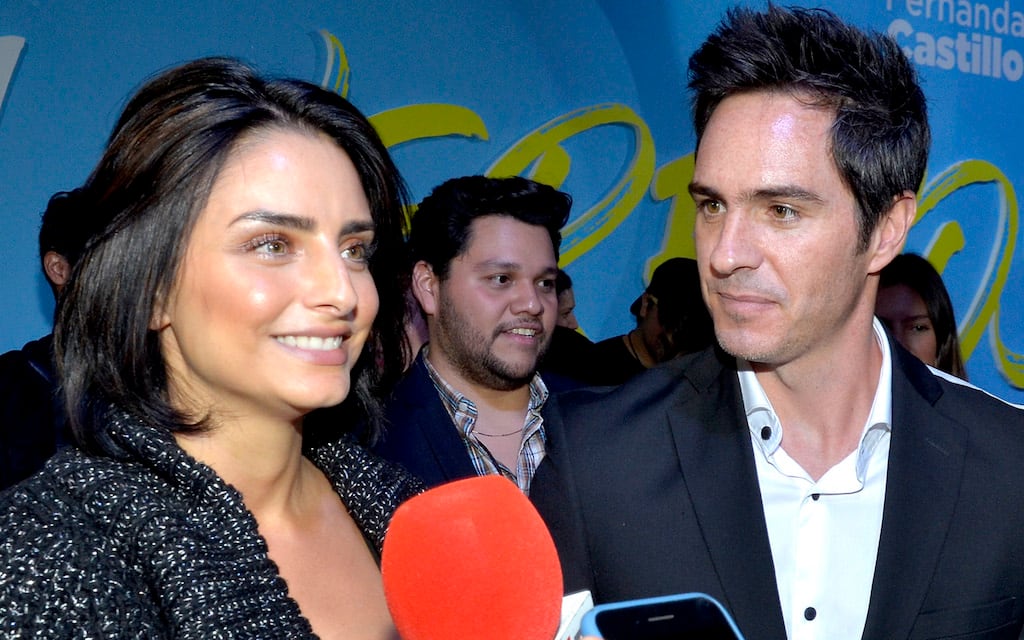 Aislinn Derbez y Mauricio Ochmann