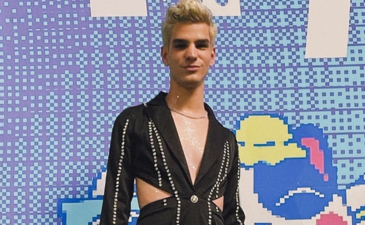 Nelson Carreras se une a la obra de teatro “MentiDrags” en el personaje de Dulce