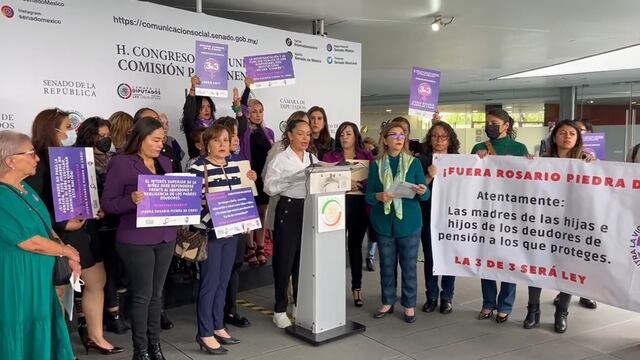 Feministas exigen renuncia de Rosario Piedra Ibarra