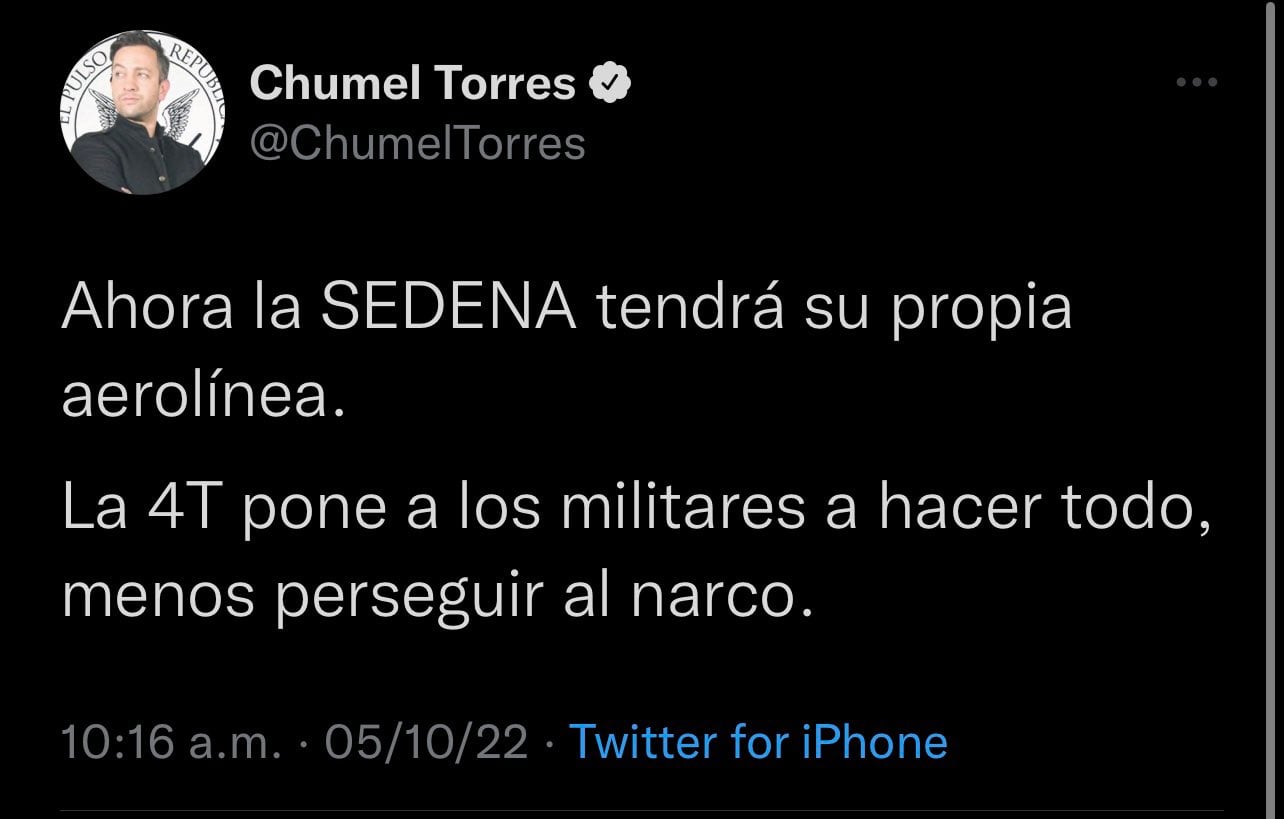tuit de chumel torres comparado con el de guacayamahacks