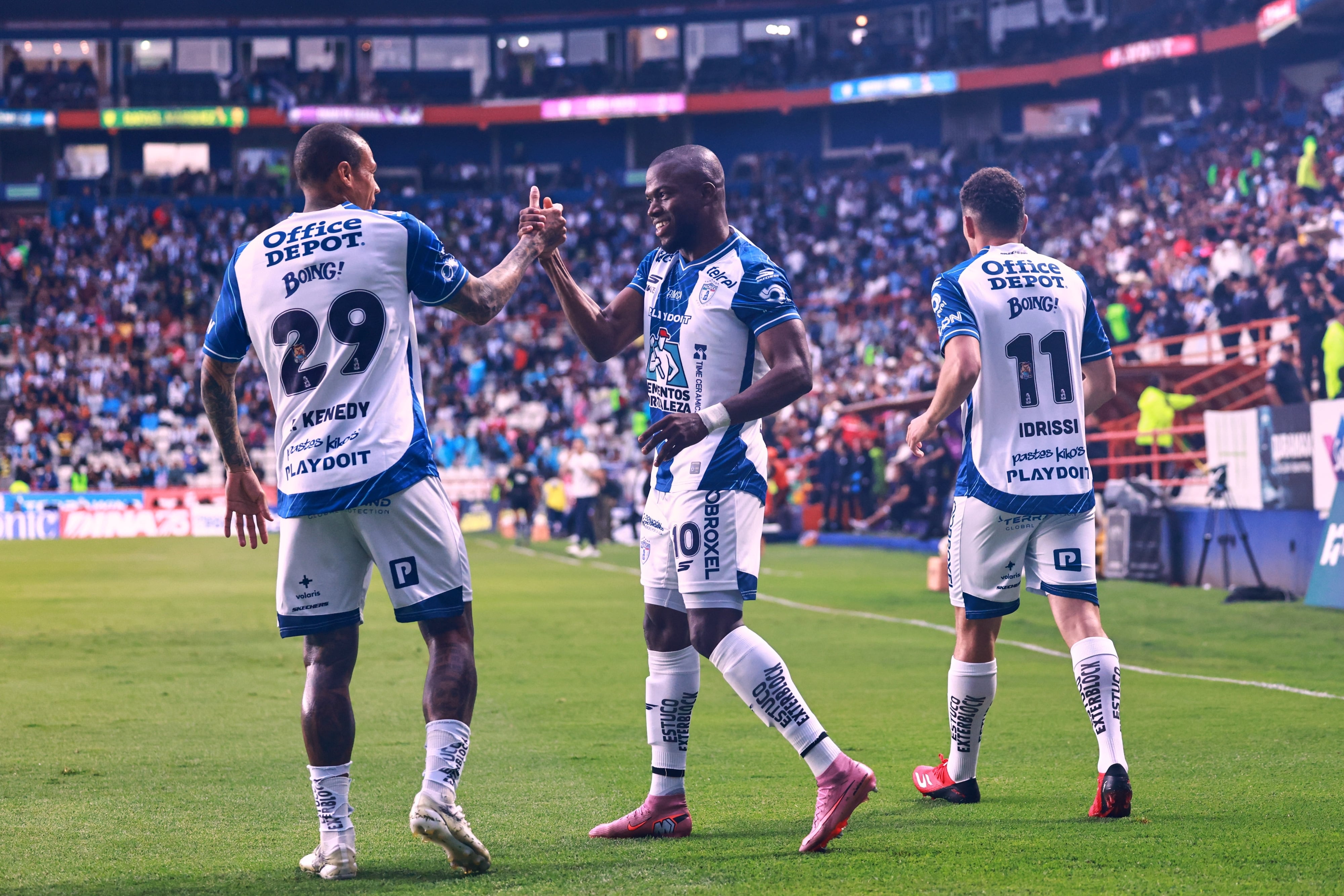 Pachuca gana ante Toluca y se clasifica a las semifinales de la Liga MX.