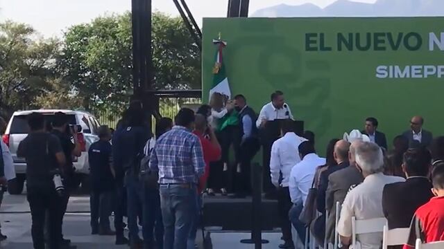 Directora del Simeprode se desmaya