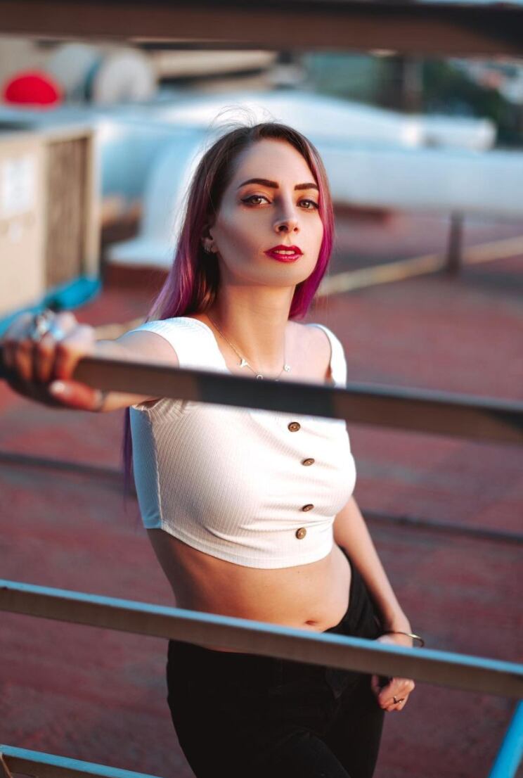 Yoseline Hoffman, YosStop