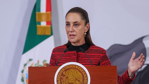 Sheinbaum: Maduro debería poder usar recursos de Venezuela para su defensa