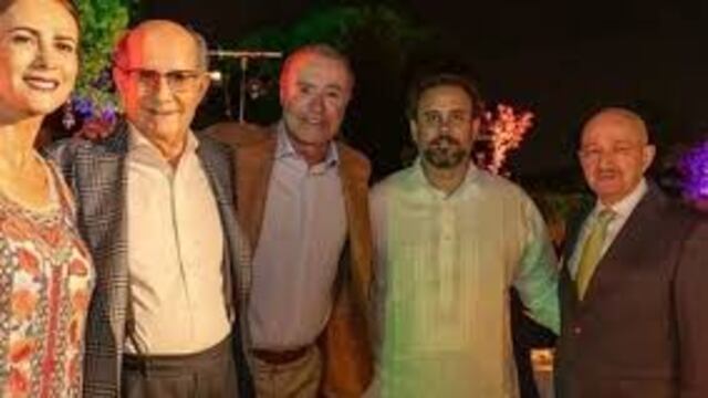 El embajador de la 4T con Carlos Salinas