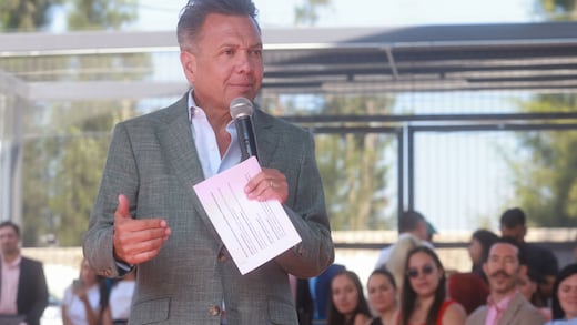 Pablo Lemus presenta Seguro Médico Al Estilo Jalisco para menores