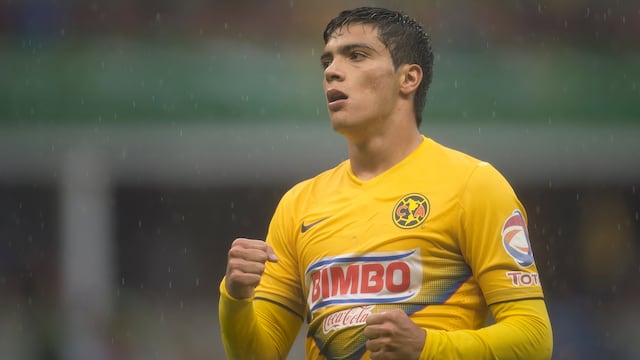 Raúl Jiménez en sus tiempos con el Club América
