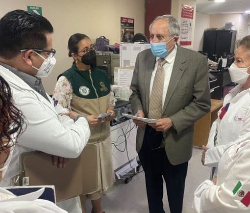 David Kershenobich revisa en Xalapa medidas ante brote de sarampión
