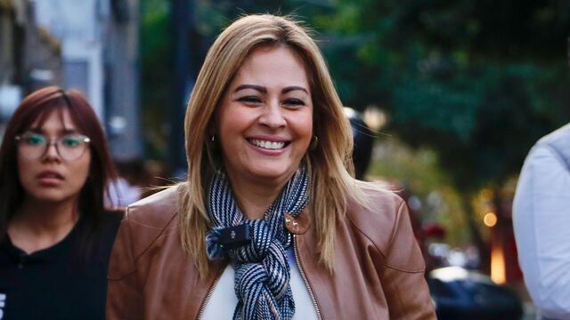 Lucy Meza, senadora