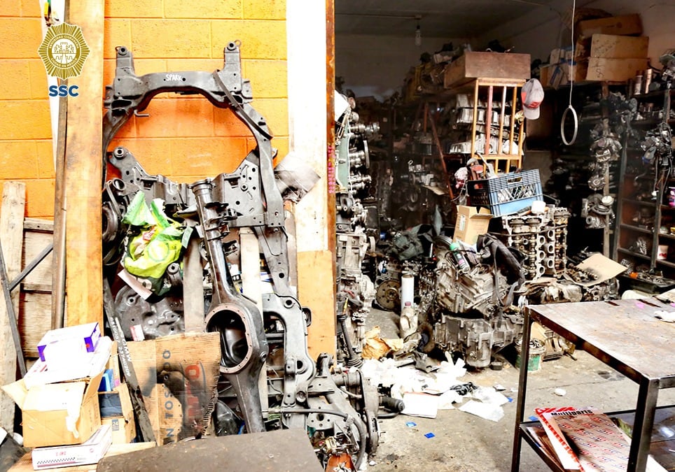 Decomisan 30 toneladas de autopartes en operativo en colonia Morelos